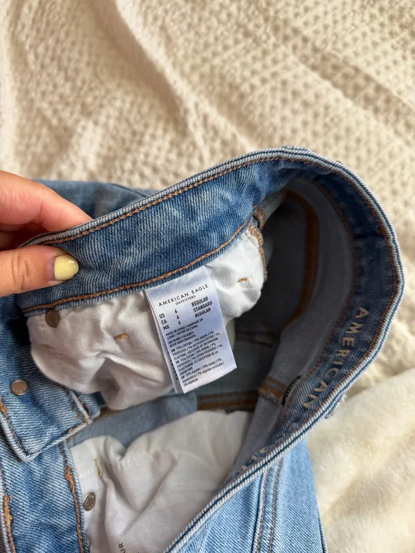 American Eagle Light Wash Distressed Mom Jean - Image 4