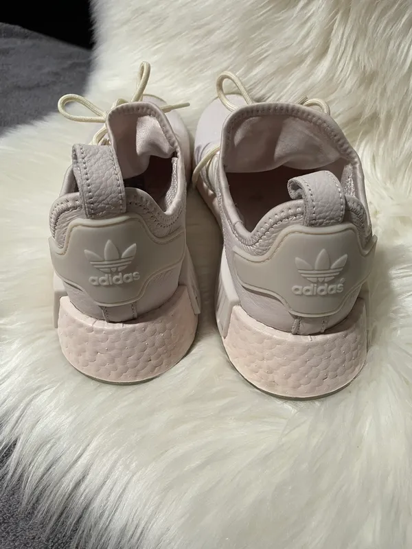 Adidas Kendra Keni Harrison (Women's Sizes) 9.5 Pink Shoes - Image 7