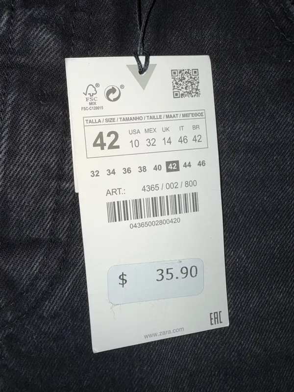 Zara Black Denim Raw Hem High Rise Shorts - Image 2