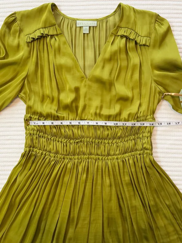 Ryegrass Moss Olive Green Long-Sleeve Smocked Waist Dress NWT - Image 7