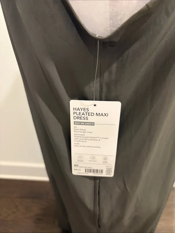 New With Tags Athleta Petite Hayes Pleated Dress Sz SP (fits large) - Image 5
