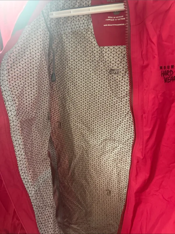 Mountain Hardwear Waterproof Hooded Jacket - Magenta / Pink S - Image 8