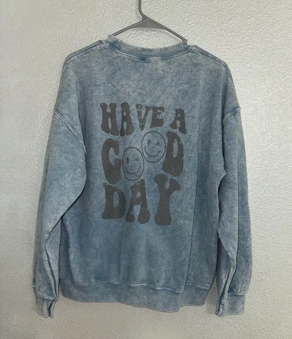 Gildan Oversized Sweatshirt Smiley Face - Image 2