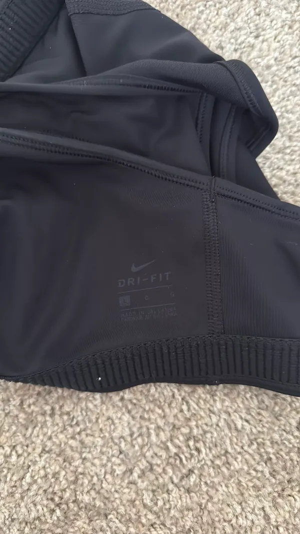 Nike Sports Bra Dri-Fit - Image 3