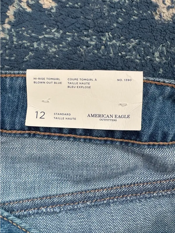 American Eagle Jeans - Image 3