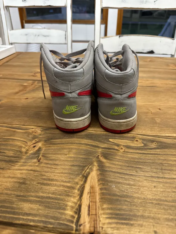 Nike Air Jordan  - Image 2