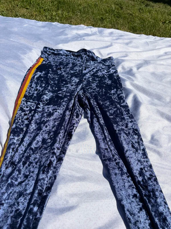 Aerie blue velvet chill play move leggings - Image 4