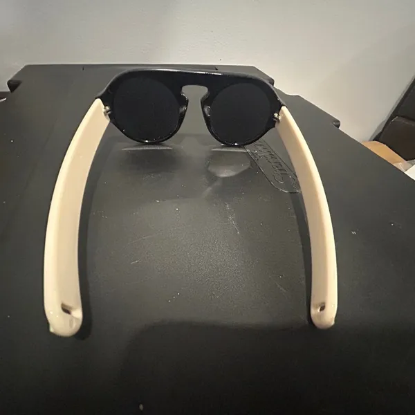 Stylish Black Sunglasses - Image 9