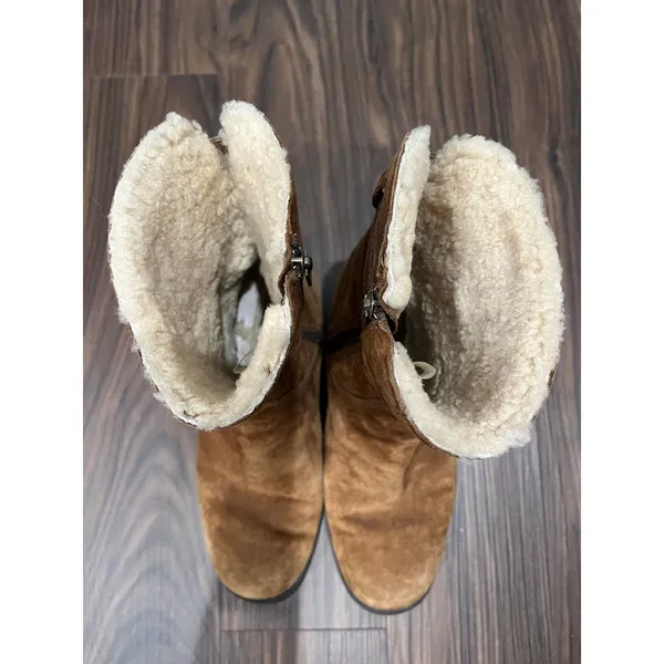 UGG Australia 1982 Chestnut Suede Sheepskin Lined Buckle Boots Womens 7 - Image 5