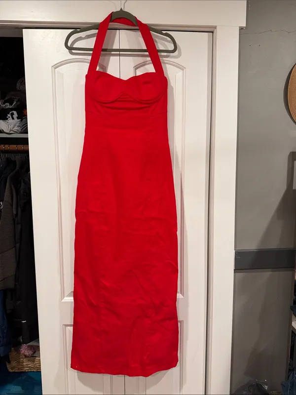 White‎ Fox champagne high halter Boutique Red Halter Maxi Dress medium nwt - Image 2
