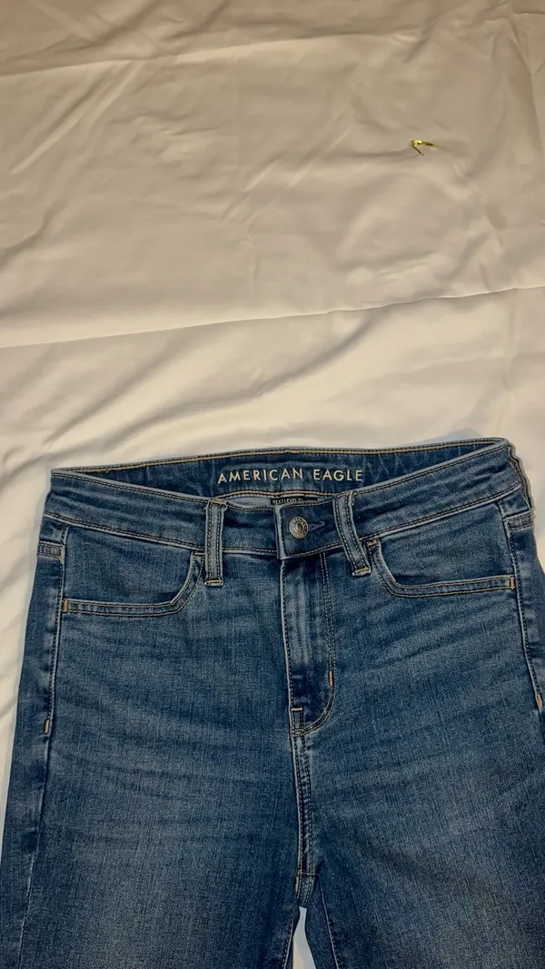 American Eagle Hi-Rise Jegging Jeans Size 4 Regular Medium Wash - Image 4