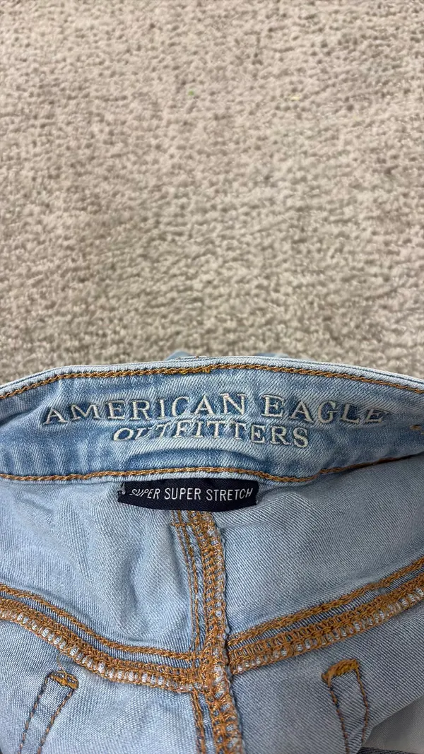 American Eagle jean shorts - Image 3