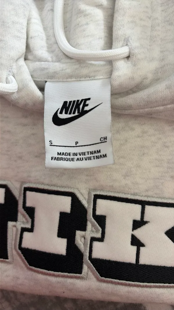 Nike Vintage Sweatshirt - Image 3