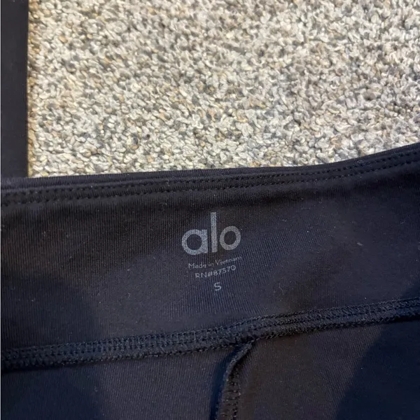 Alo Split Hem Flare Leggings - Image 2