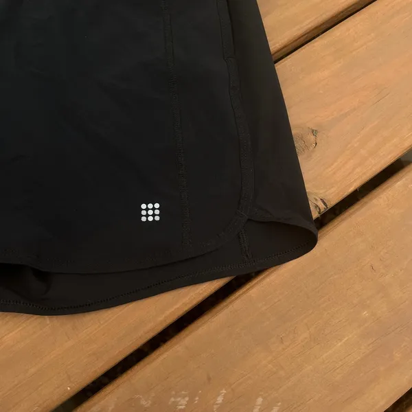 Title Nine Athletic Shorts Anti-Run Shorts 7" Inseam Black Zipper Pocket‎ Size S - Image 3