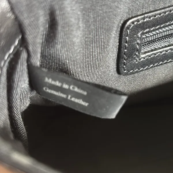 Kenneth Cole New York Sleek Black Leather Shoulder Bag - Image 13