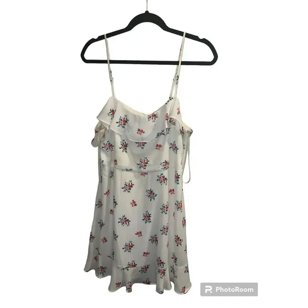 ✨NWOT✨TRIXXI Womens White floral Zippered Spaghetti Strap Square Neck Dress✨ - Image 3
