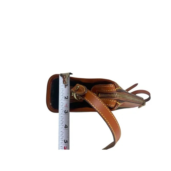 Vintage Dooney & Bourke AWL Navy Brown Leather Crossbody Bag Cavalry Logo USA - Image 10