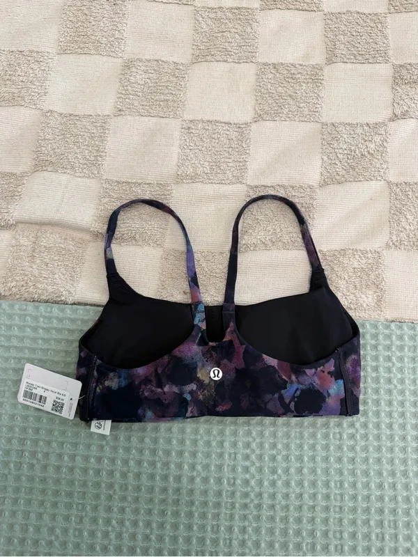 NWT‎ Lululemon Wunder Train Strappy Racer Bra A/B size 4 - Image 4