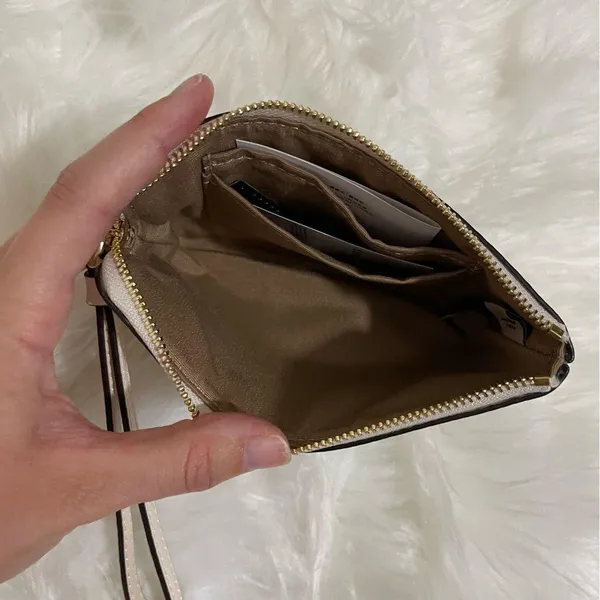 Coach Corner Zip Wristlet Swan Print - Image 6