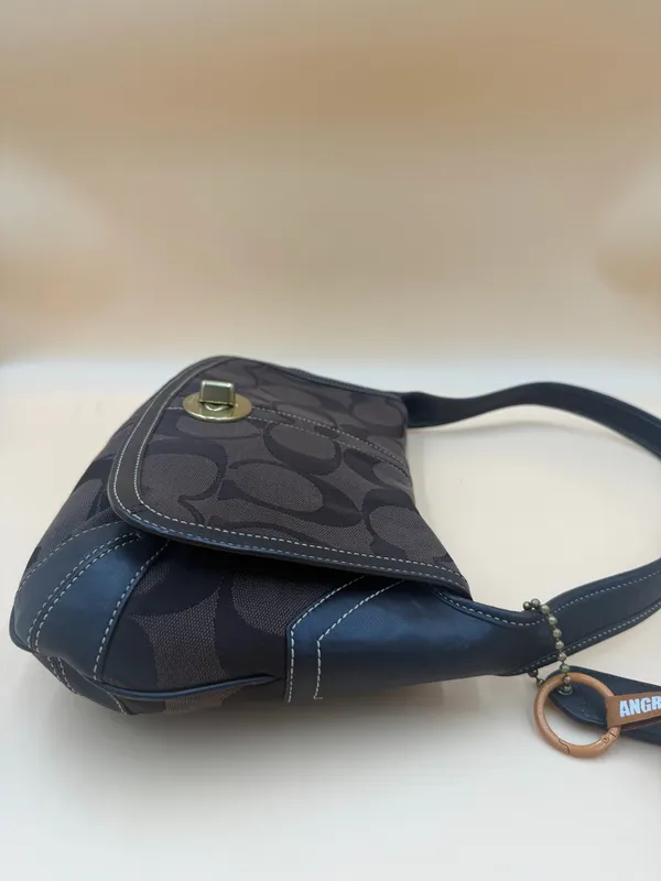 Coach Shoulder Bag - Image 5