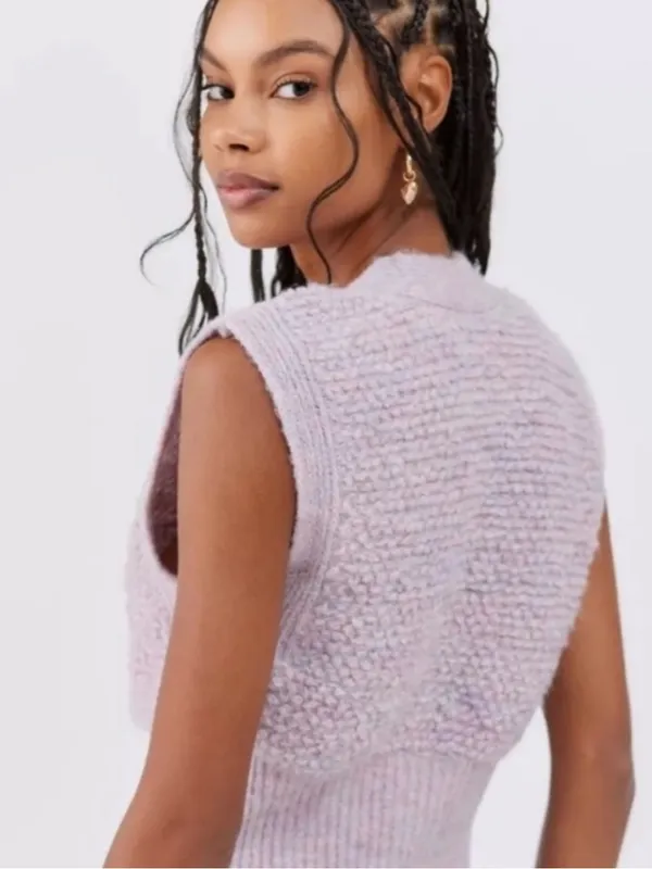 Urban Outfitters Lavender Purple V-Neck Button Crop Sweater Vest Size M - Image 2