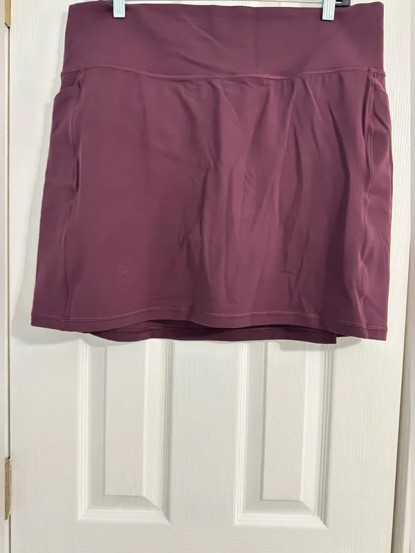 Athleta Salutation Stash 16.5” Skort XL Burgundy Plum Athletic Tennis Golf - Image 2