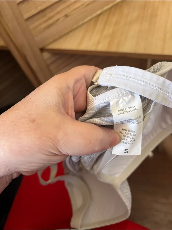 Seamless Light Gray Wireless Sports Bra Small - Image 3