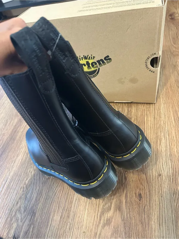 DR MARTENS Amaayah lo black leather zippered boots booties shoes women’s 8 new - Image 6