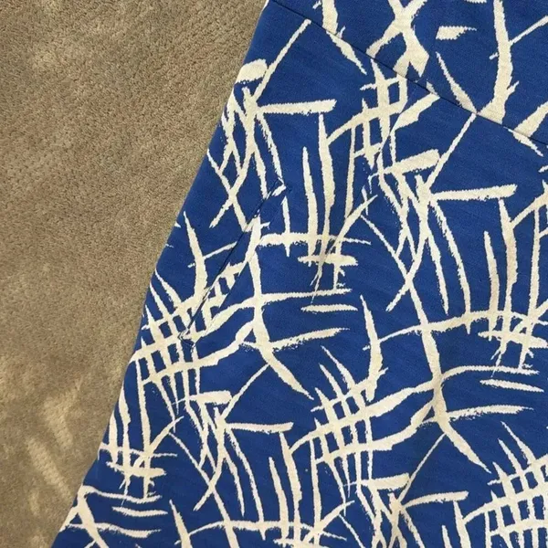 Tyler Boe Blue White Abstract Print Sleeveless Sheath Dress Size Medium #1600 - Image 5