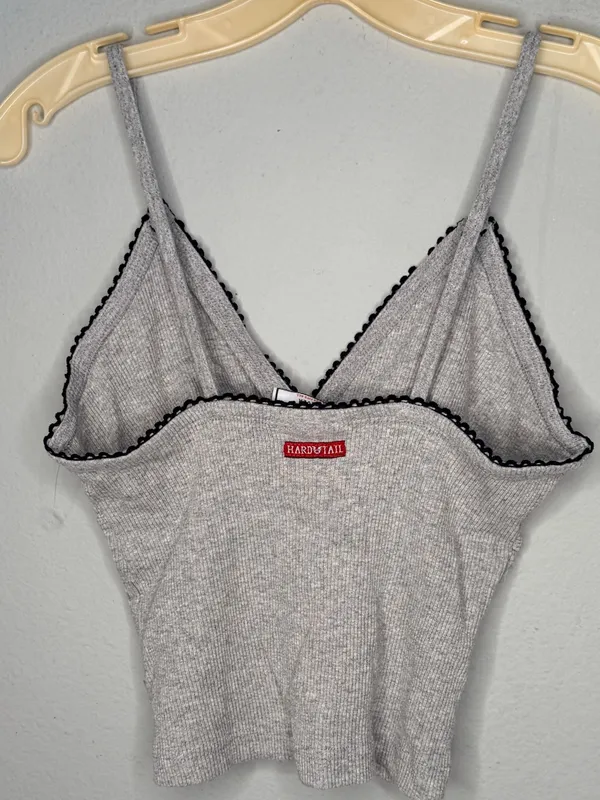 Hard Tail Forever Gray Cotton Top nwot Size undefined - Image 3