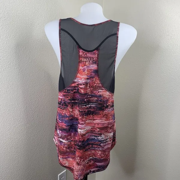 Lululemon Sculpt Tank II Mesh Panels Size 8? Colorful Dahliascape Black - Image 5