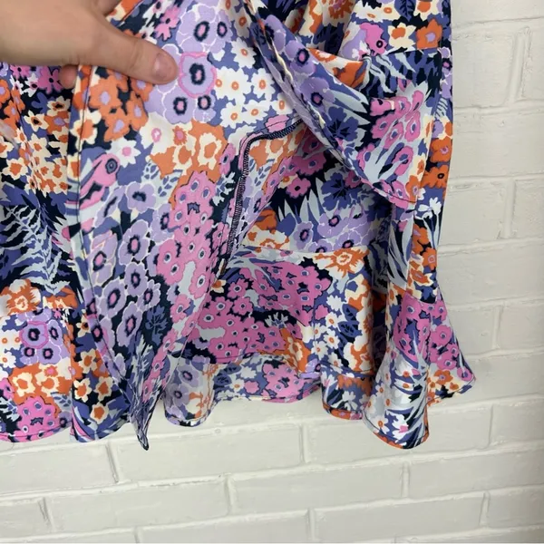 LOFT Multi Color Floral Side Ruffle Skirt Size M - Image 7