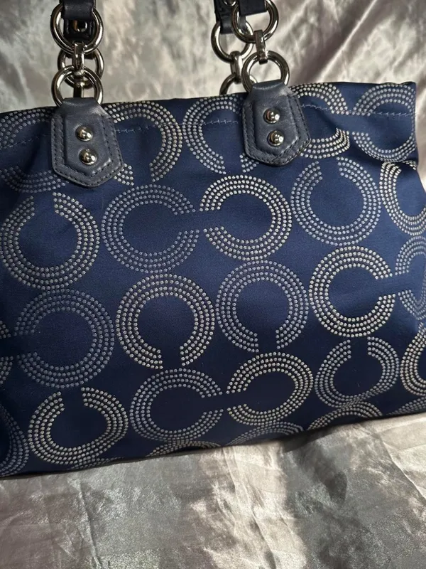 Vintage Y2K Coach Signature Blue Ashley Dot Optic Shoulder Bag - Image 3
