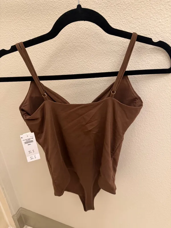 Abercrombie & Fitch Women's Bra-Free Hardware Cutout Bodysuit - Image 3