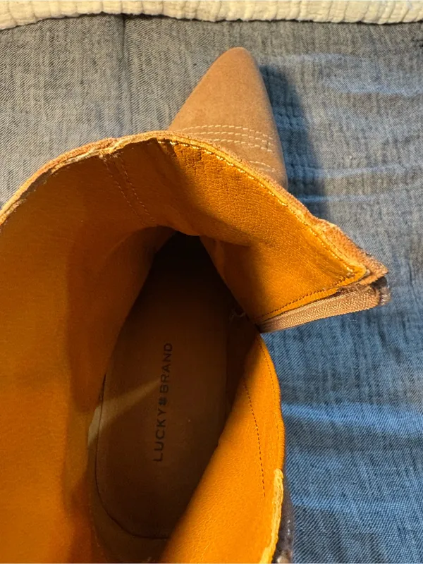 Lucky Brand Goddiy Women's Bootie size 8.5M - Image 7