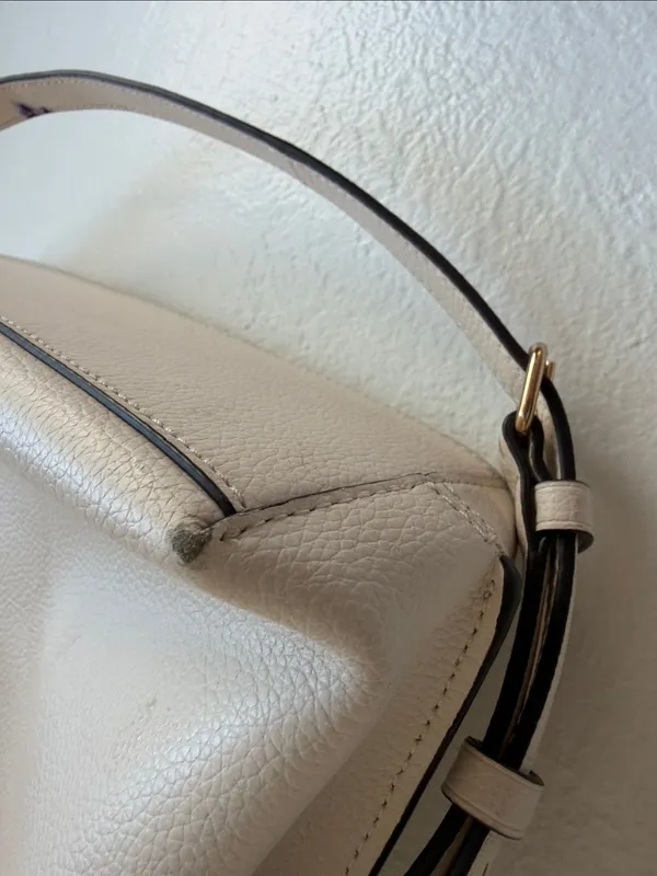 COACH TOWN BUCKET BAG chalk white gold hardware - Image 3