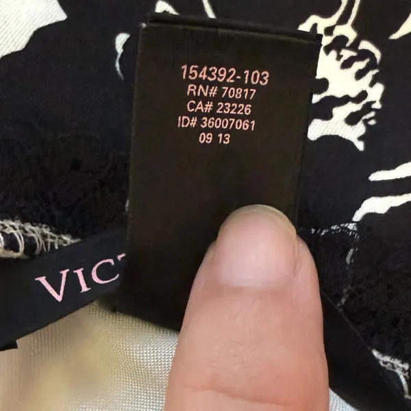 Victoria's Secret 2013 White Satin Black Lace Tie Front Babydoll Slip Medium - Image 4