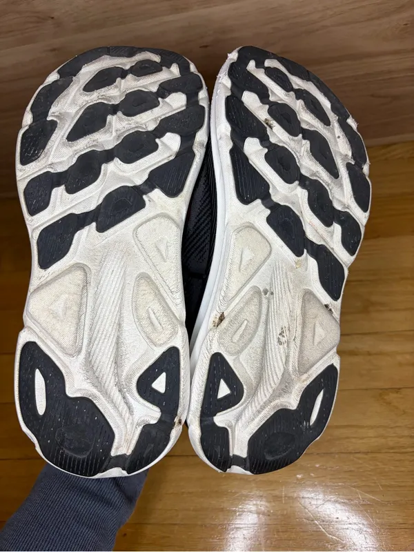 Hoka Clifton 9 Women's Sneakers - Size 9.5 - Image 6