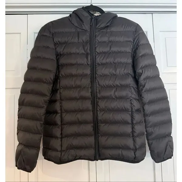 WantDo duck down fill packable black puffer jacket size small - Image 3