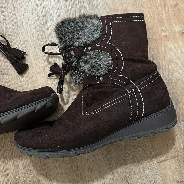 CLOUDWALKERS‎ | Women's Lori Suede Cozy Fur Lined Mid Calf Winter Boots, Size 11 - Image 2