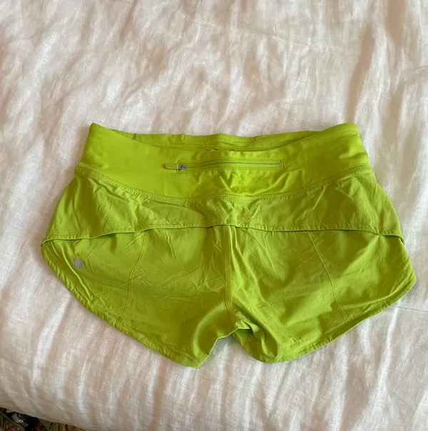 Lululemon Speed Up Short 2.5” - Image 2