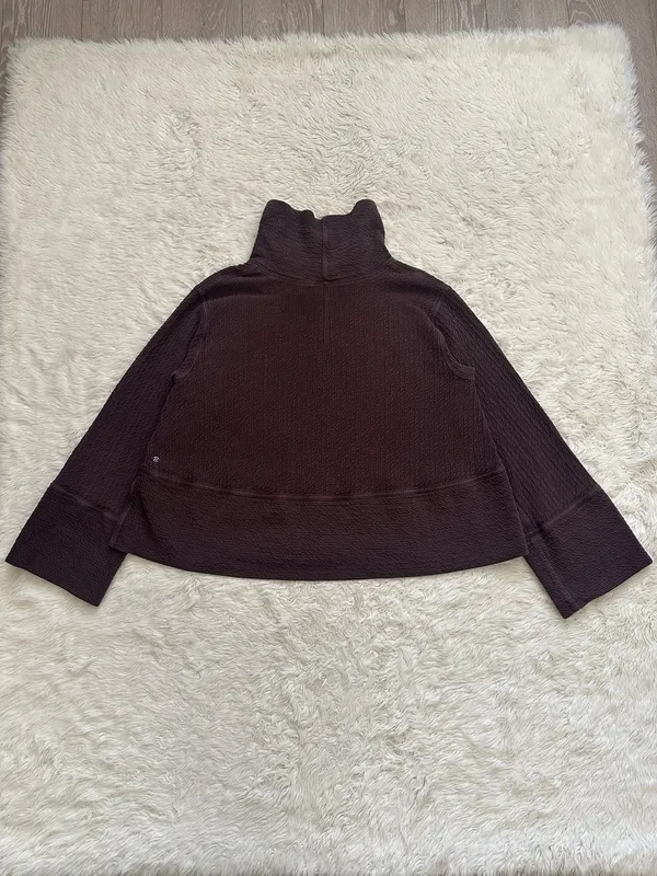 Lululemon Retreat Yourself Pullover Turtleneck Long Sleeve Textured Brown Sz M/L - Image 3