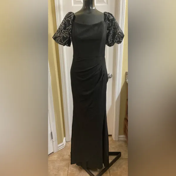 NEW Xscape Beaded Off Shoulder Gown Black Size 8 - Image 3
