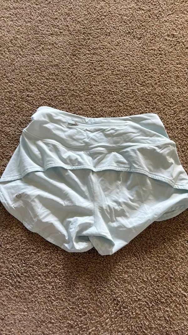 Lululemon Shorts Speed Up 4" Lined  - Image 2