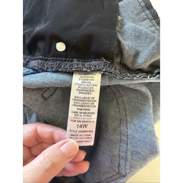 Abercrombie The baggy low rise curve love jeans size 6L - Image 8