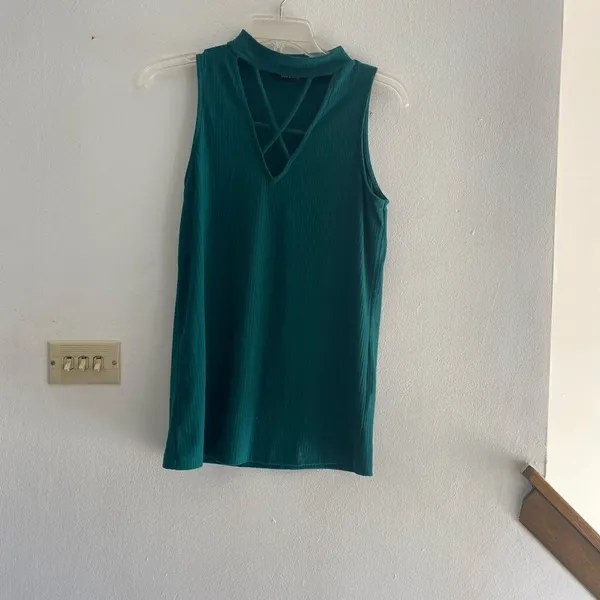 Doe & Rae Emerald Green Ribbed Choker Cutout Sleeveless Top Size Small Teal Y2K - Image 5