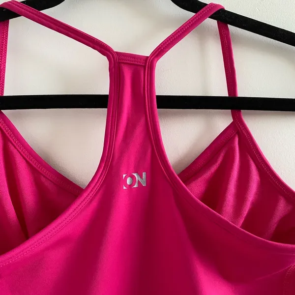 Old Navy Pink Workout Racerback Tank Top With Built-In Bra New W/O Tag Large - Image 5