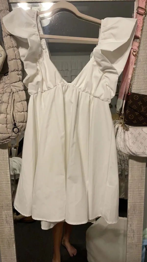 white dress Size XS - Image 3