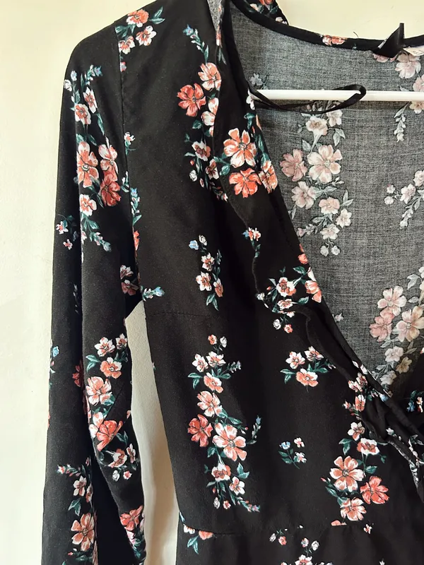 H&M Floral Long Sleeve Dress - Image 4